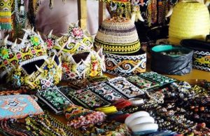 Bupati Kukar Kagum dengan Produk UMKM UP2K PKK, Minta Kolaborasi dengan Pemkab