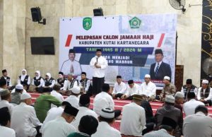 Lepas Jamaah Haji, Bupati Kukar Minta Petugas Berikan Layanan Ekstra