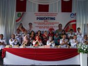 Disdikbud Kukar Gandeng Bunda PAUD Gelar Kegiatan Parenting di Muara Wis