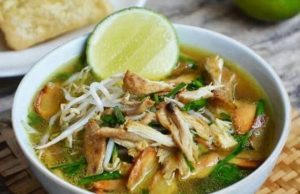 Soto Banjar Hayatun: Sajian Nikmat yang Menggugah Selera di CFD Tenggarong