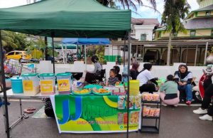 Sambal Autentik Jadi Andalan JJ Gorengan di CFD Tenggarong