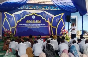 Asisten II Setkab Kukar Hadiri Halal Bi Halal Perumda Tirta Mahakam