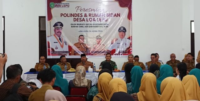 Bupati Kukar Resmikan Polindes dan Rumah Bidan Desa Loa Lepu