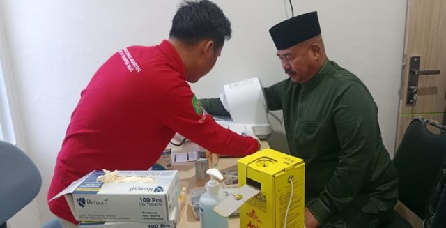 Camat Tenggarong Apresiasi Pos Pelayanan Kesehatan Masjid Agung yang Baru Diresmikan