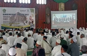 Rangkaian Manasik Haji Massal Tingkat Kabupaten Kukar 2025 Resmi Dibuka Asisten I