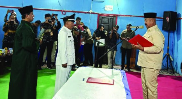 Bupati Kukar Lantik Pj Kepala Desa Sungai Mariam